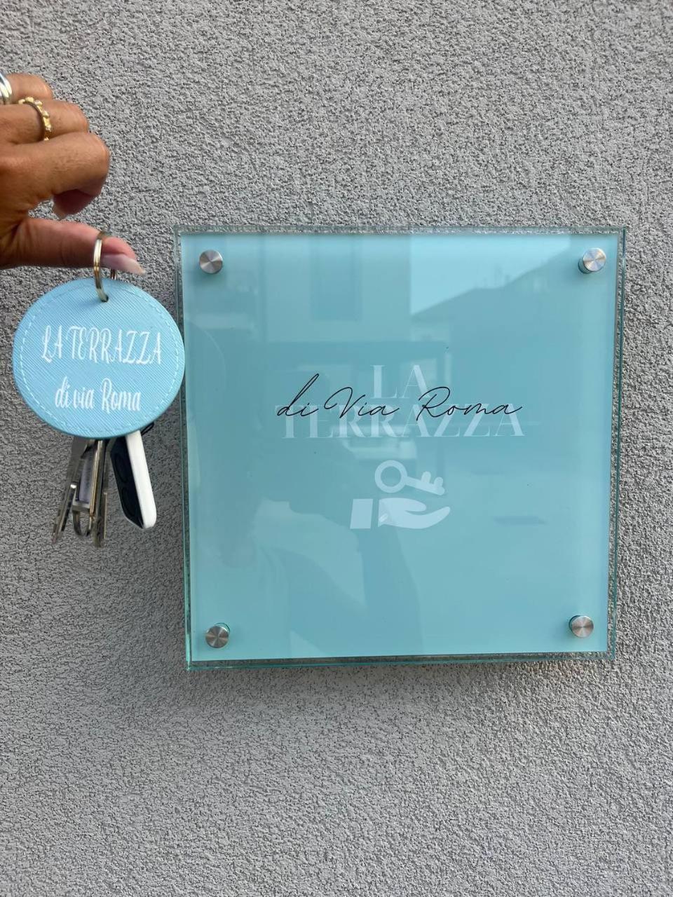 Appartamento "La Terrazza Di Via Roma" Delta Del Po - Private Parking Porto Viro Esterno foto